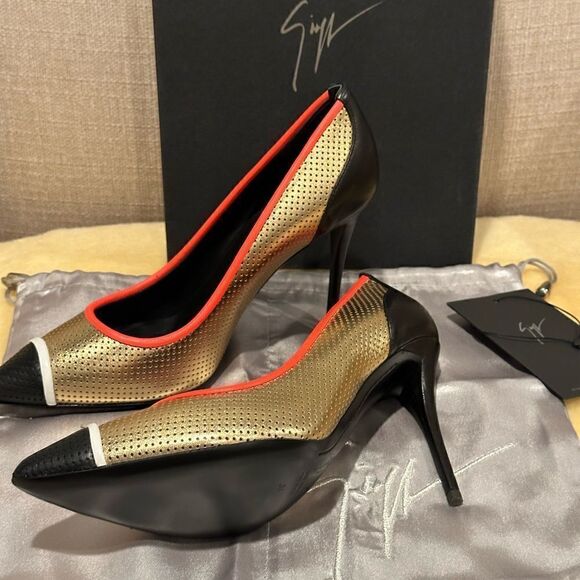 Giuseppe Zanotti scarppa leather pumps size EU 36( US6) and EU 36,5( US 6,5) new - Picture 10 of 14
